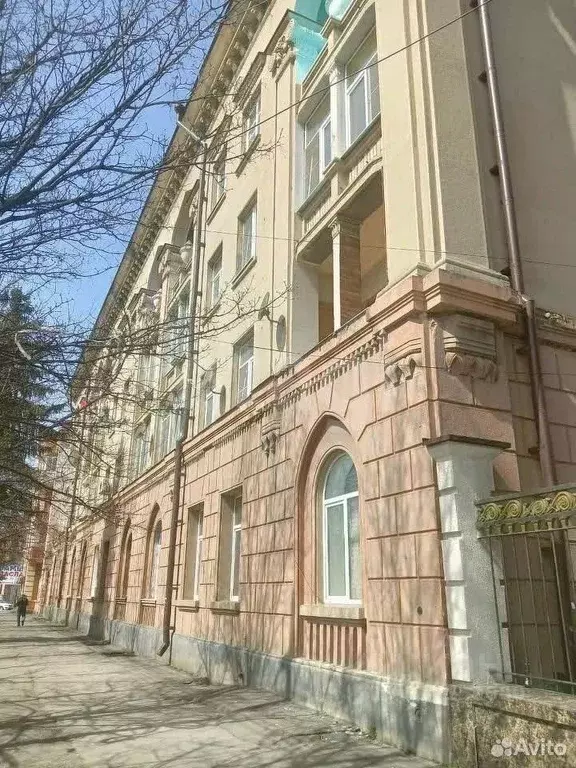 2-к кв. Северная Осетия, Владикавказ ул. Чкалова, 45 (73.0 м) - Фото 0