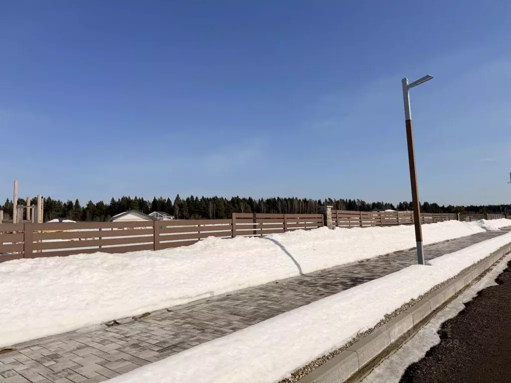 Участок в Московская область, Истра муниципальный округ, д. Подпорино ... - Фото 1