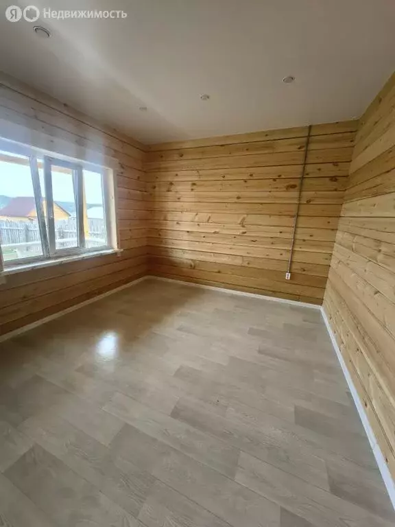 Дом в деревня Карлук, улица Валентина Распутина, 33 (160 м) - Фото 1