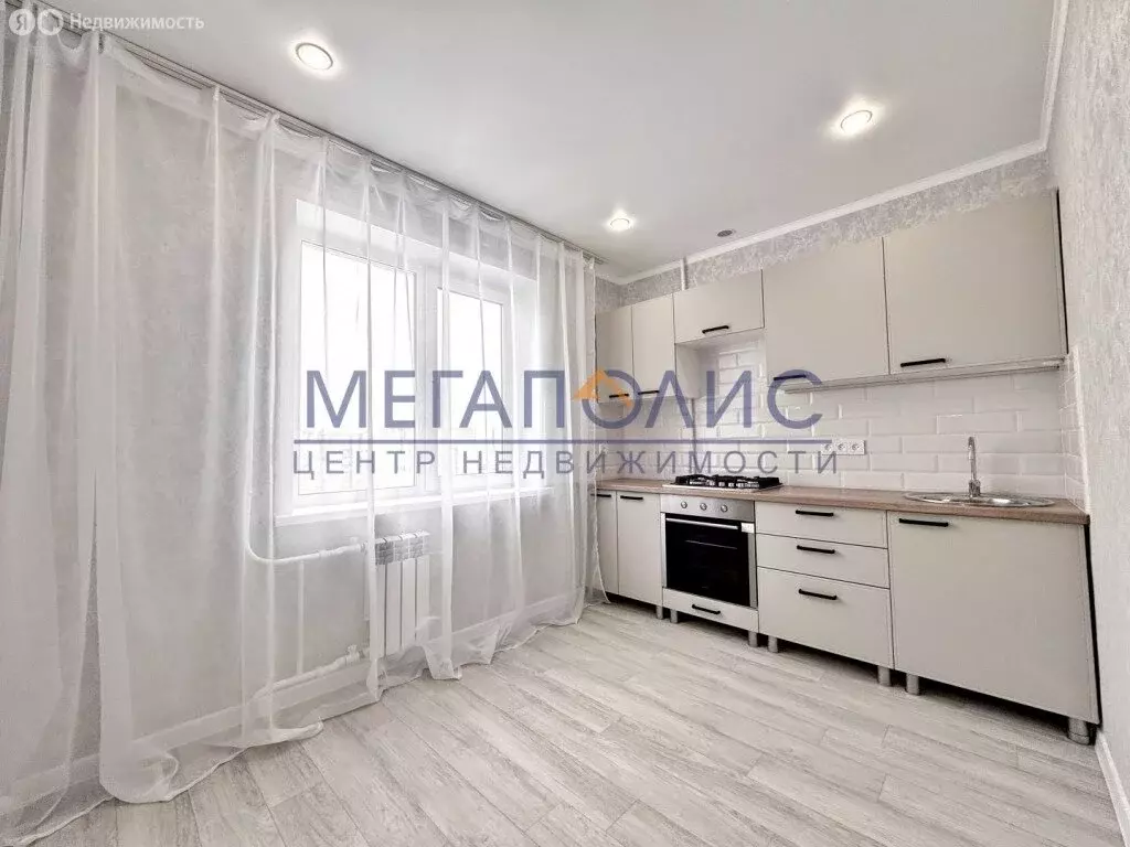 1-комнатная квартира: Балаково, улица 60 лет СССР, 28 (38 м) - Фото 2