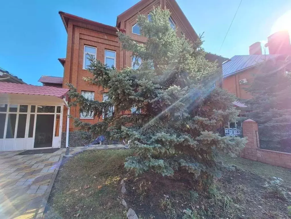 Коттедж в Воронежская область, Воронеж ул. Шишкова, 98 (350 м) - Фото 1