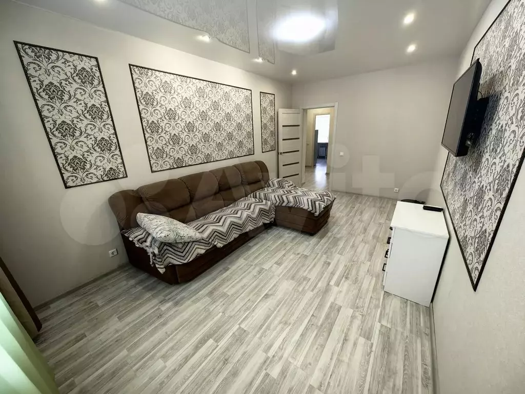 2-к. квартира, 50 м, 2/4 эт. - Фото 1