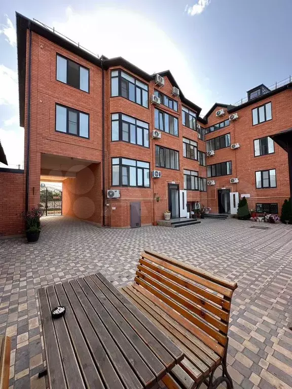 1-к. квартира, 39 м, 3/3 эт. - Фото 0