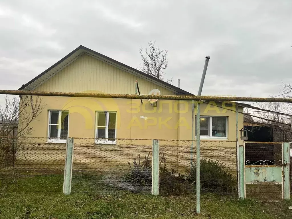 Дом в Краснодарский край, Крымский район, Адагум хут.  (38 м) - Фото 1