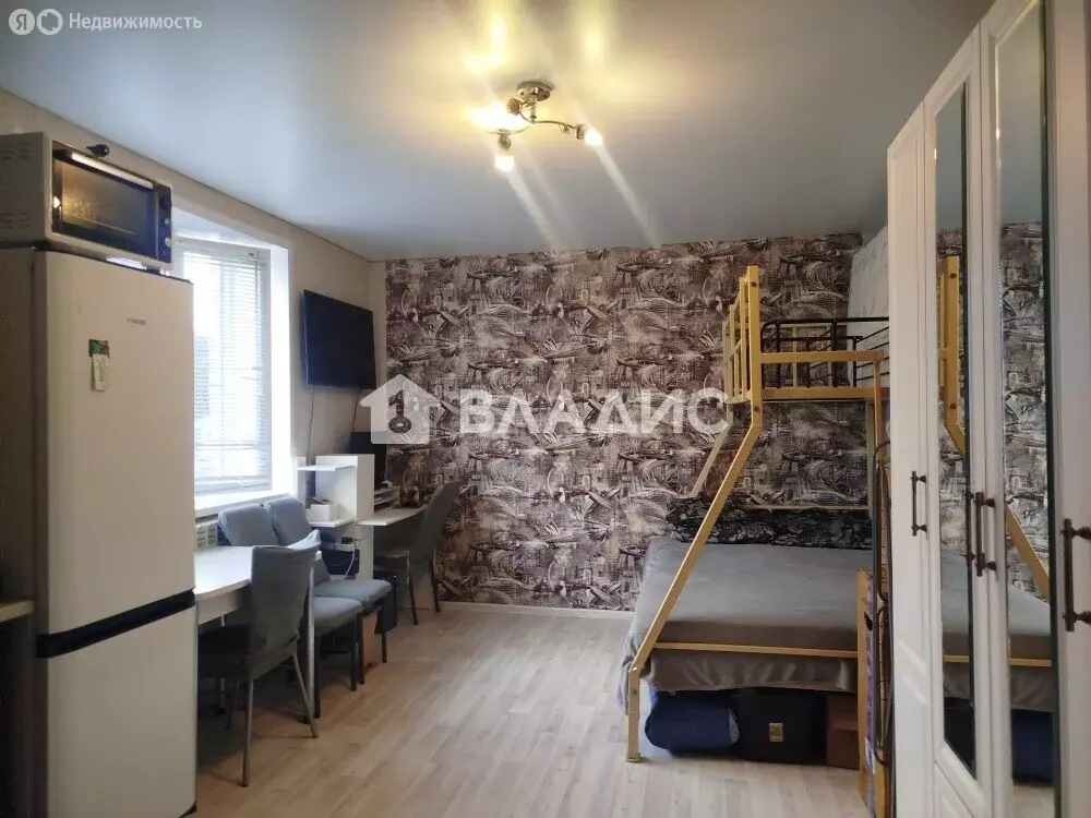 Квартира-студия: Бессоновский район, село Ухтинка, улица Ухтинка, 21 ... - Фото 2