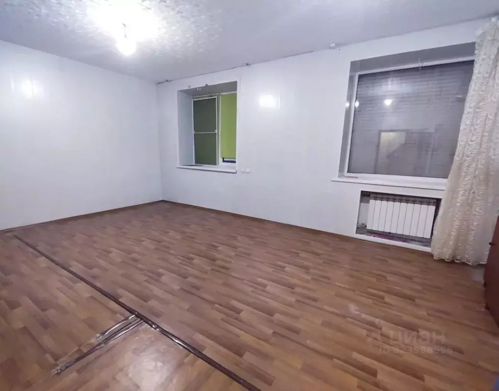 Студия Оренбургская область, Новотроицк Советская ул., 57 (35.0 м) - Фото 1