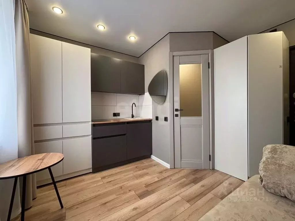 Студия Вологодская область, Вологда ул. Чехова, 19 (11.5 м) - Фото 1