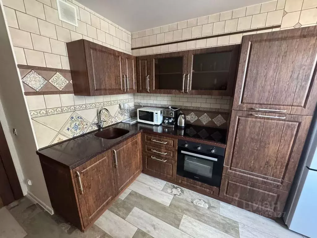 3-к кв. Свердловская область, Екатеринбург ул. Библиотечная, 45 (78.0 ... - Фото 1