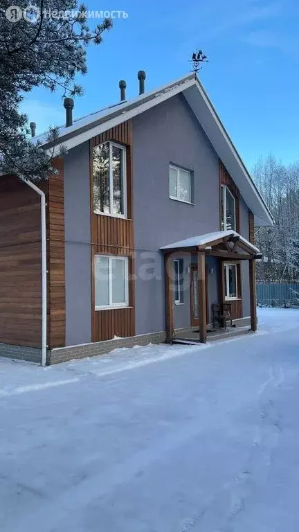 Дом в Петергоф, Средняя улица (225 м) - Фото 2