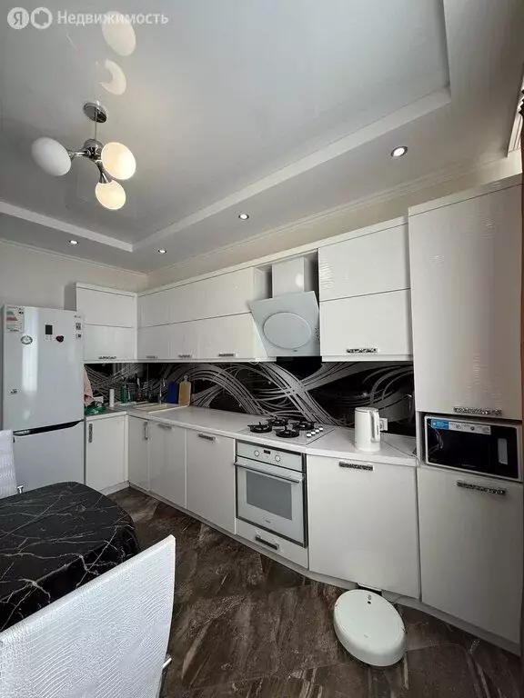 2-комнатная квартира: Ставрополь, улица Доваторцев, 37/8 (62 м) - Фото 1