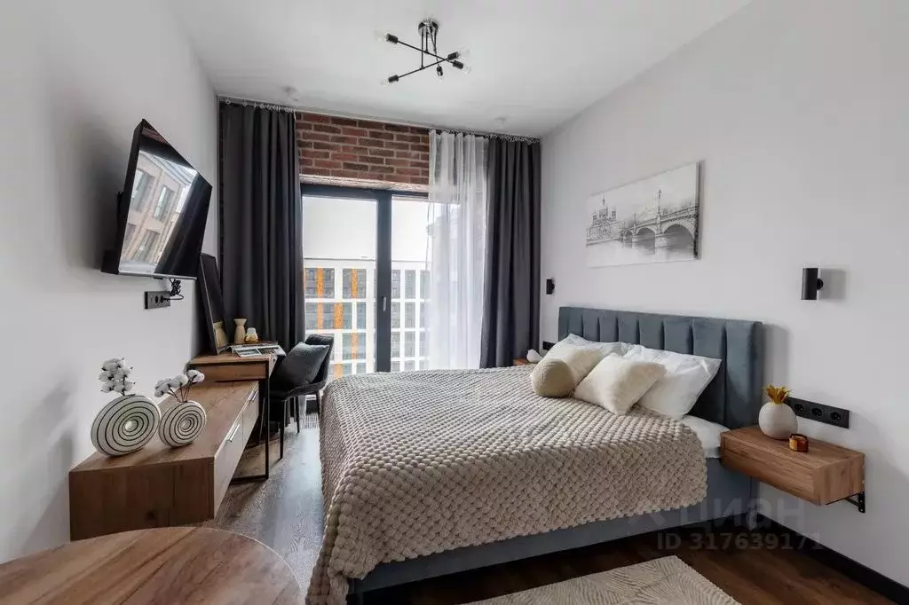 Студия Санкт-Петербург наб. Макарова, 58 (30.0 м) - Фото 0