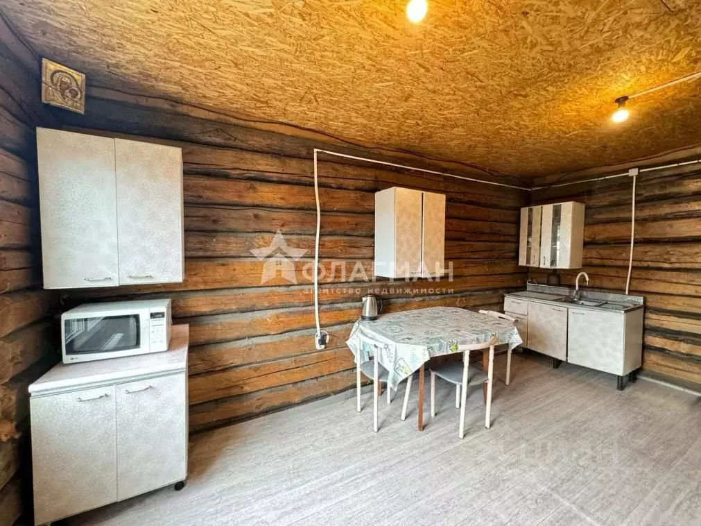 Дом в Иркутская область, Усолье-Сибирское ул. Чапаева (125 м) - Фото 1