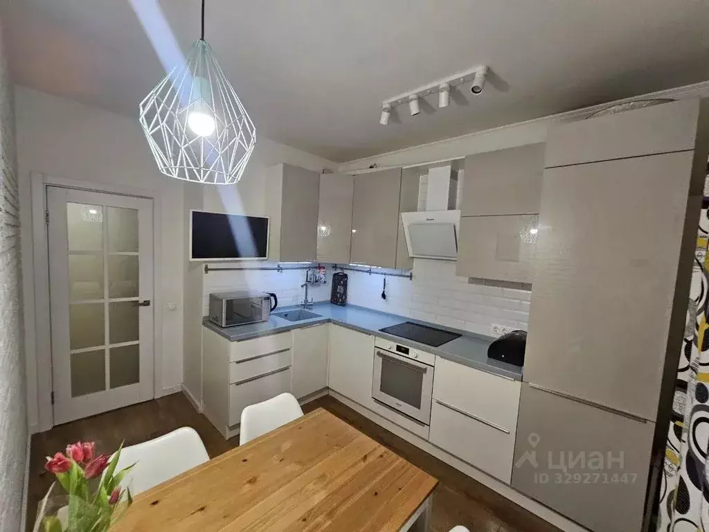 2-к кв. Московская область, Люберцы ул. Кирова, 9к3 (62.0 м) - Фото 1