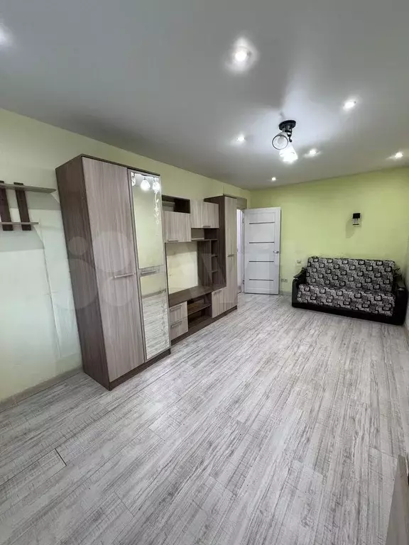 1-к. квартира, 30 м, 5/5 эт. - Фото 1