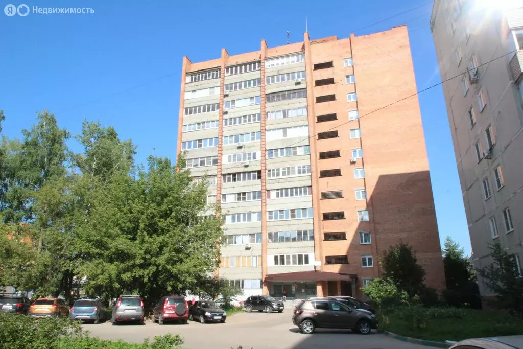 2-комнатная квартира: Нижний Новгород, улица Островского, 3 (50 м) - Фото 0