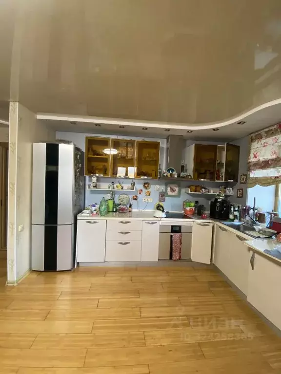 3-к кв. Приморский край, Владивосток ул. Карякинская, 29 (90.0 м) - Фото 1