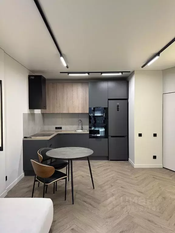 1-к кв. Тюменская область, Тюмень ул. Николая Машарова, 8 (48.0 м) - Фото 1