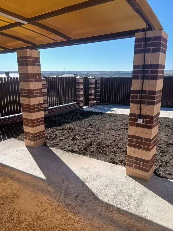 Дом в Ростовская область, Родионово-Несветайская сл. ул. 40 лет ... - Фото 1