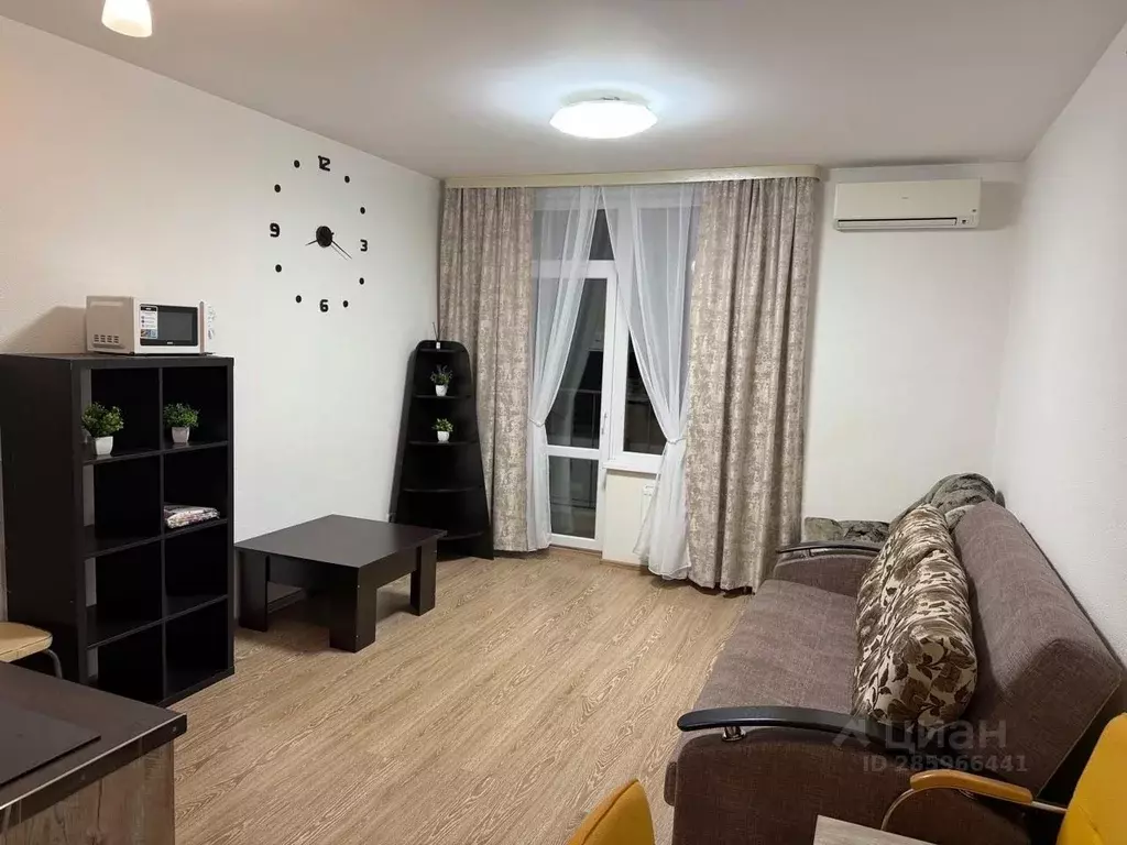 1-к кв. Свердловская область, Екатеринбург Уктус жилрайон, Светлый ... - Фото 1