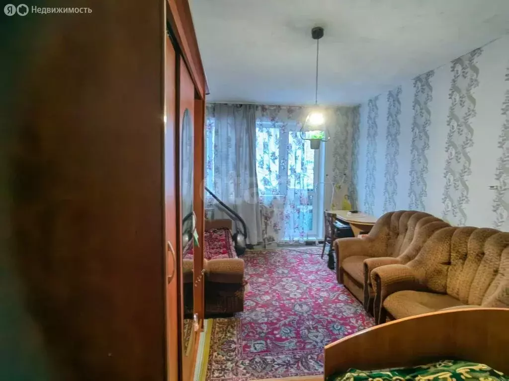 1-комнатная квартира: Прокопьевск, улица Обручева, 20 (30 м) - Фото 0