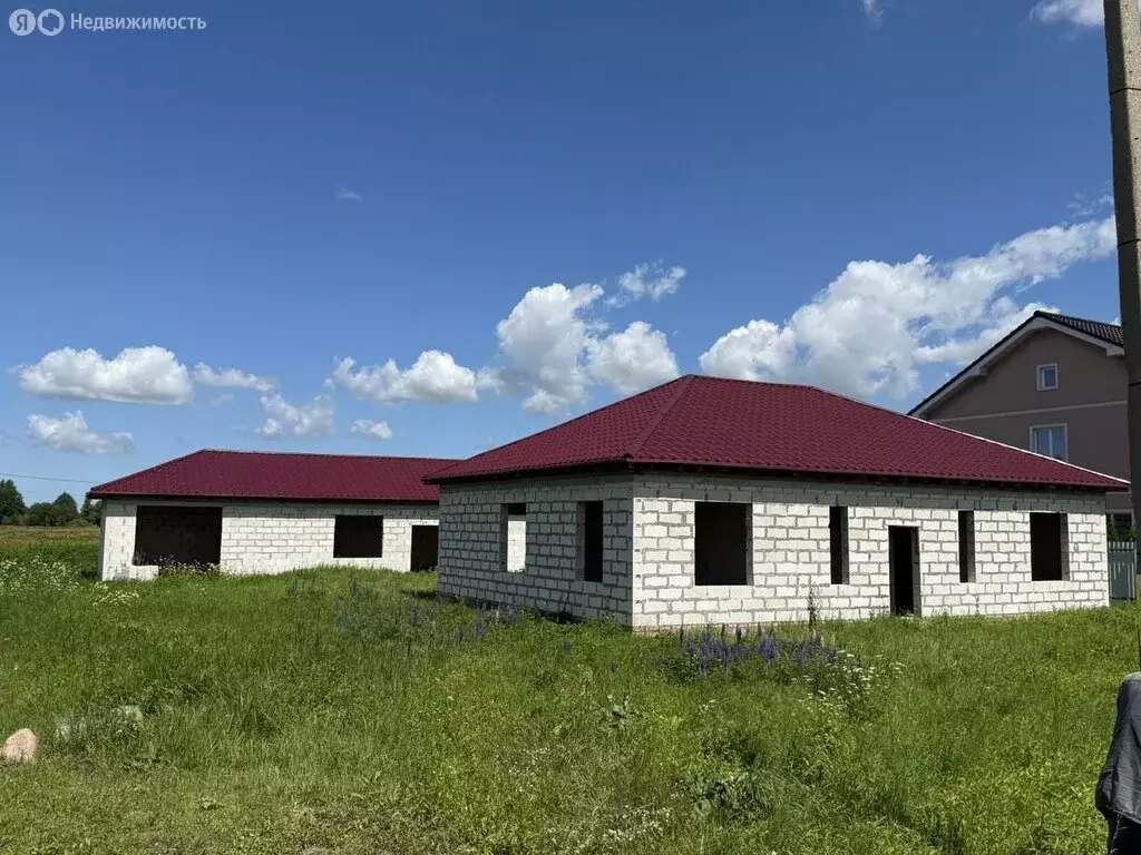 Дом в посёлок Заозерье, Центральная улица (256.9 м) - Фото 1