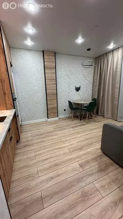 1-комнатная квартира: Тюмень, улица Валентины Трофимовой, 6 (36.2 м) - Фото 2