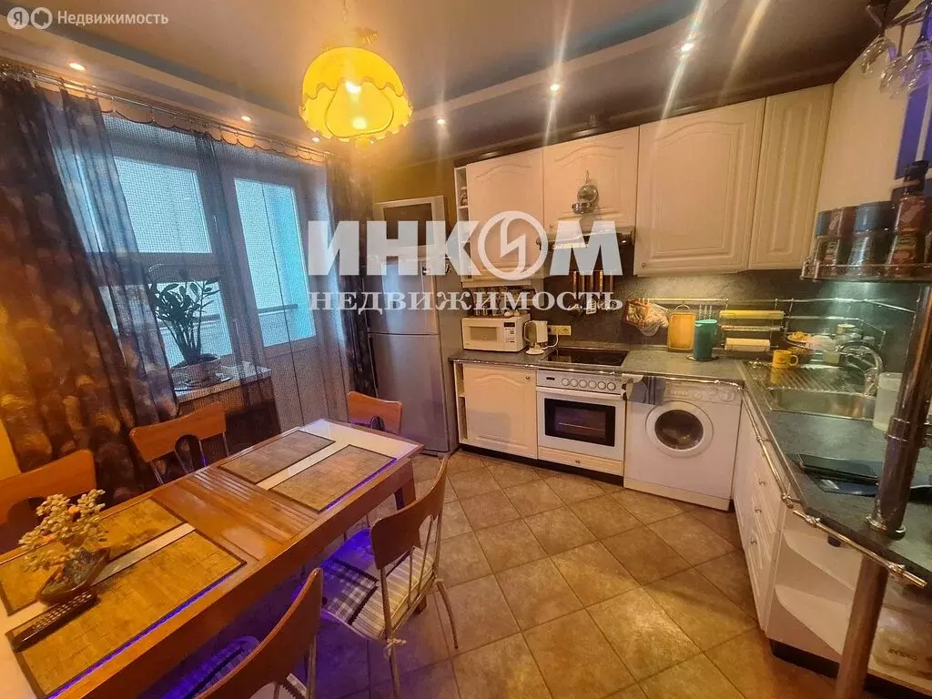 4-комнатная квартира: Одинцово, улица Чистяковой, 18 (103.9 м) - Фото 2