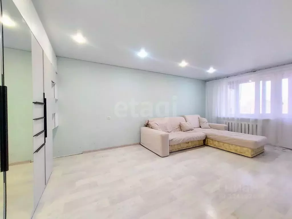 2-к кв. Тюменская область, Тюмень ул. Монтажников, 16 (53.8 м) - Фото 1