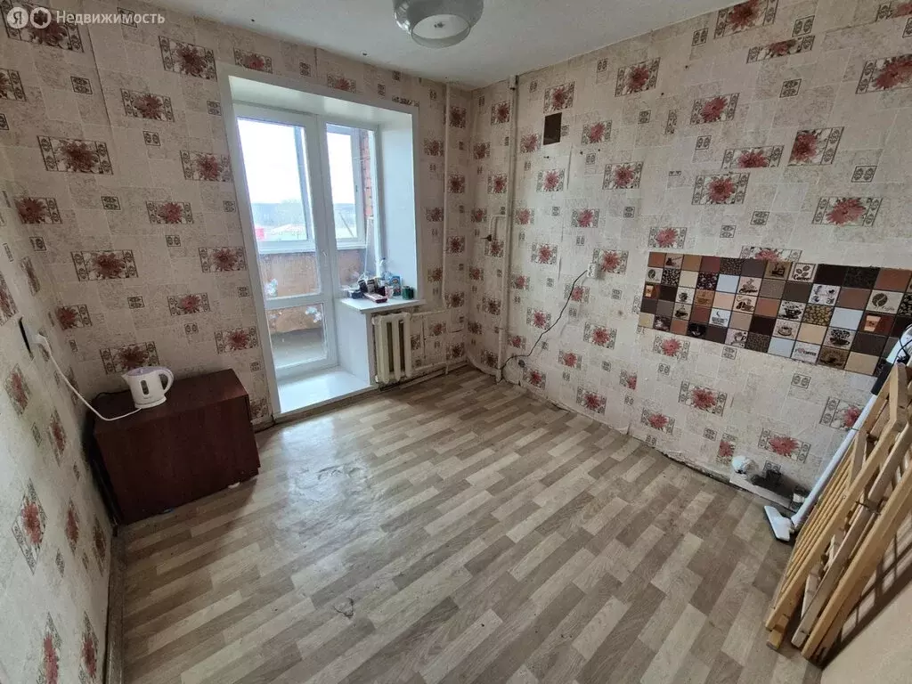 1-комнатная квартира: Бисерть, улица Революции, 21 (35.7 м) - Фото 0