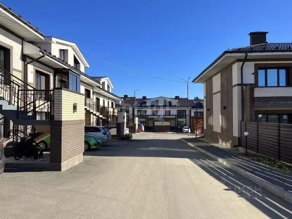 Таунхаус в Иркутская область, Иркутский муниципальный округ, д. ... - Фото 1