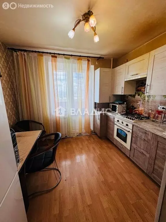 1-комнатная квартира: Белгород, улица Есенина, 46 (33.4 м) - Фото 0