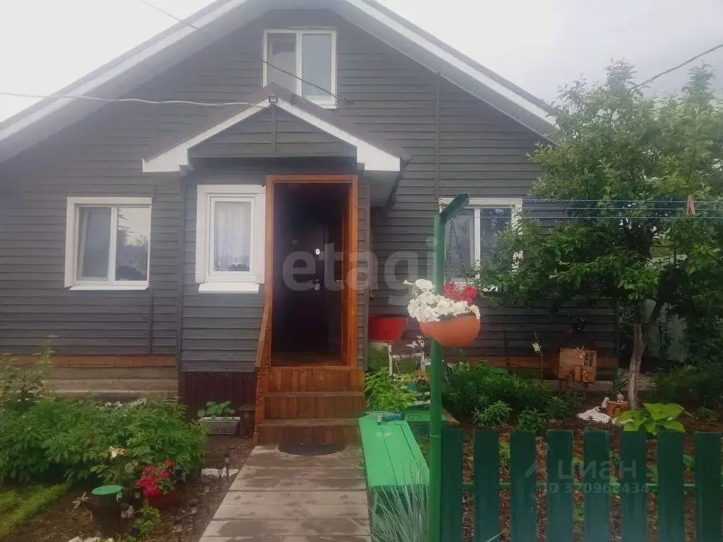 Дом в Самарская область, Волжский район, Курумоч с/пос, с. Курумоч ул. ... - Фото 0