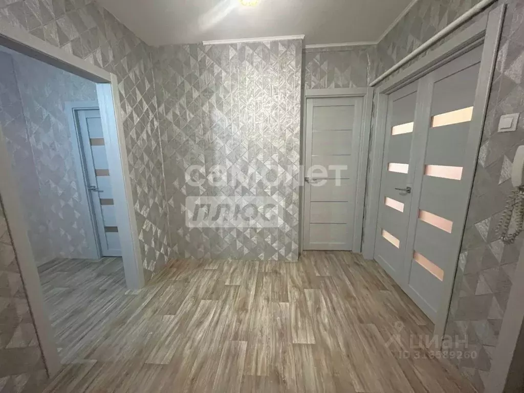 4-к кв. Липецкая область, Липецк Индустриальная ул., 10 (80.1 м) - Фото 0