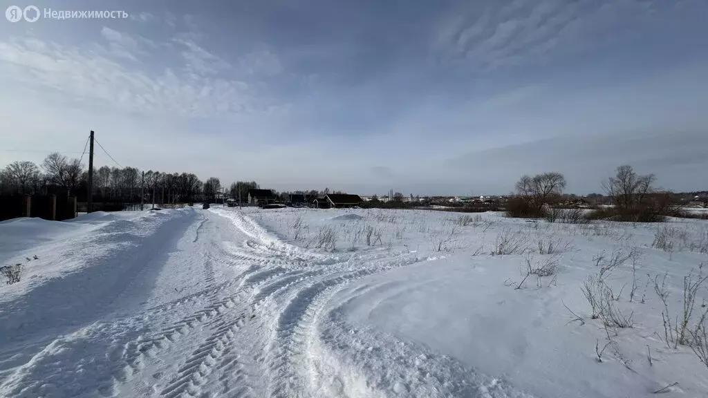 Участок в село Русский Юрмаш, Озёрная улица (15 м) - Фото 0