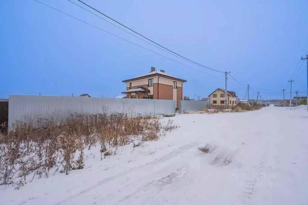 Участок в Свердловская область, Березовский городской округ, пос. ... - Фото 1