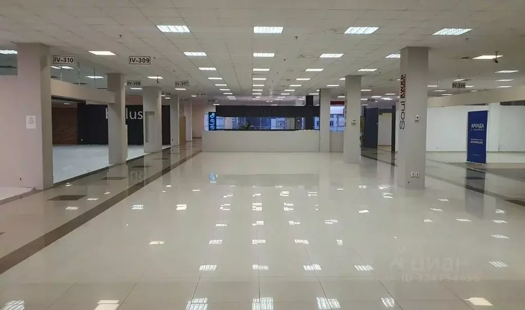 Торговая площадь в Санкт-Петербург Варшавская ул., 3к1 (800 м) - Фото 1