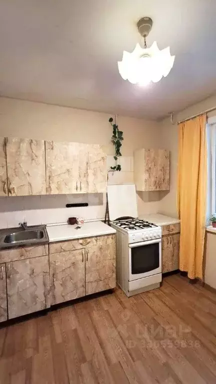 2-к кв. Кировская область, Киров ул. Некрасова, 23 (54.0 м) - Фото 2