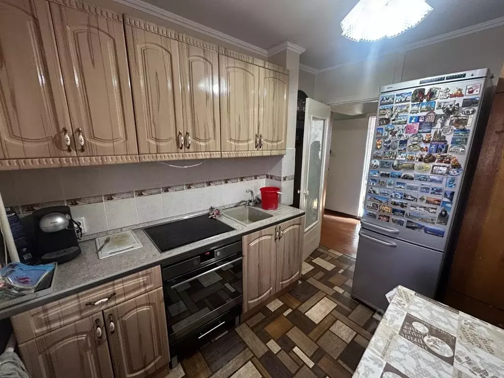 4-к кв. Курская область, Курчатов Ленинградская ул., 11 (72.4 м) - Фото 2