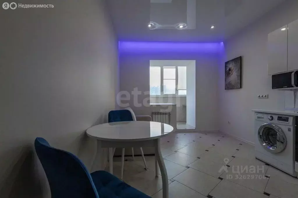 2-комнатная квартира: Омск, улица Перелёта, 23 (50 м) - Фото 1