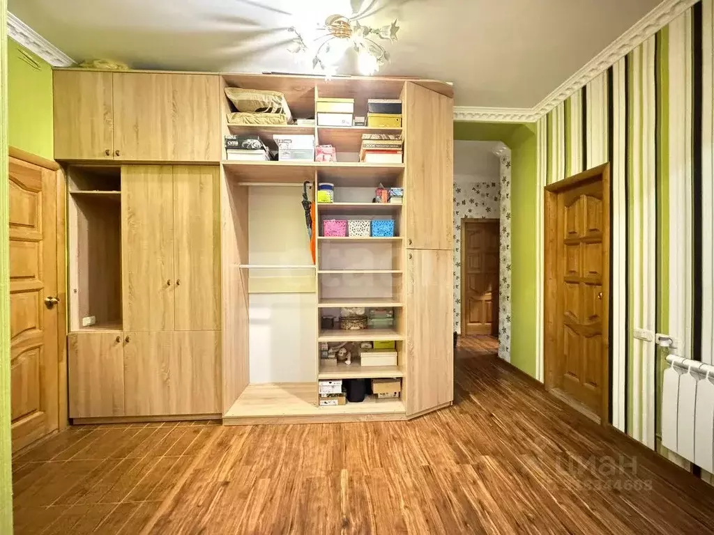 3-к кв. Брянская область, Брянск ул. Костычева, 68 (89.6 м) - Фото 0
