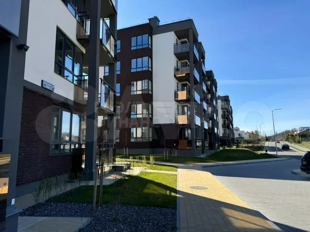 1-к. квартира, 42,1 м, 5/5 эт. - Фото 0