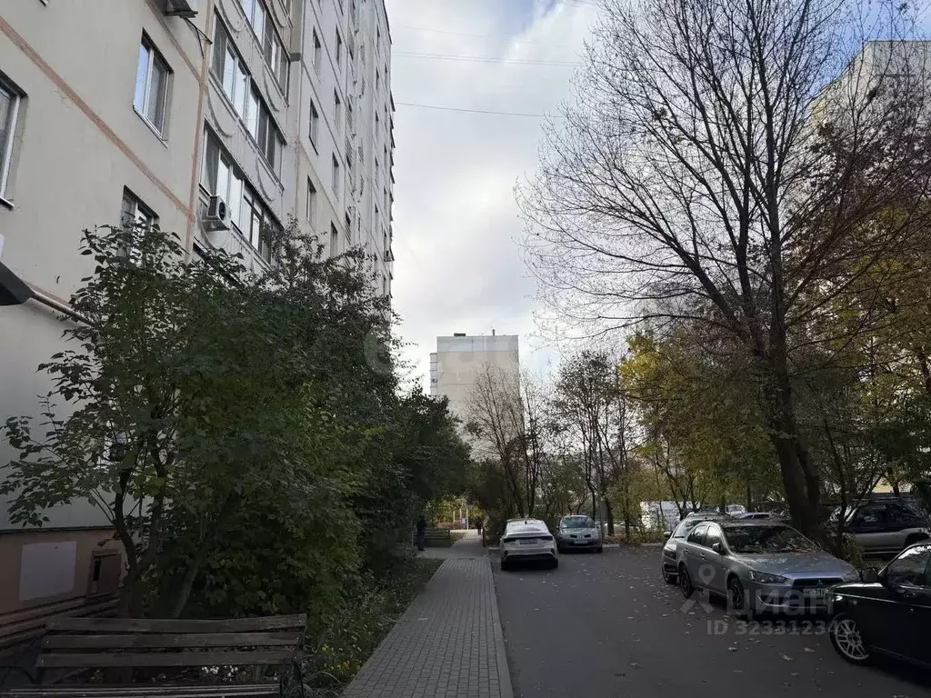 2-к кв. Белгородская область, Белгород ул. Есенина, 20а (52.1 м) - Фото 1