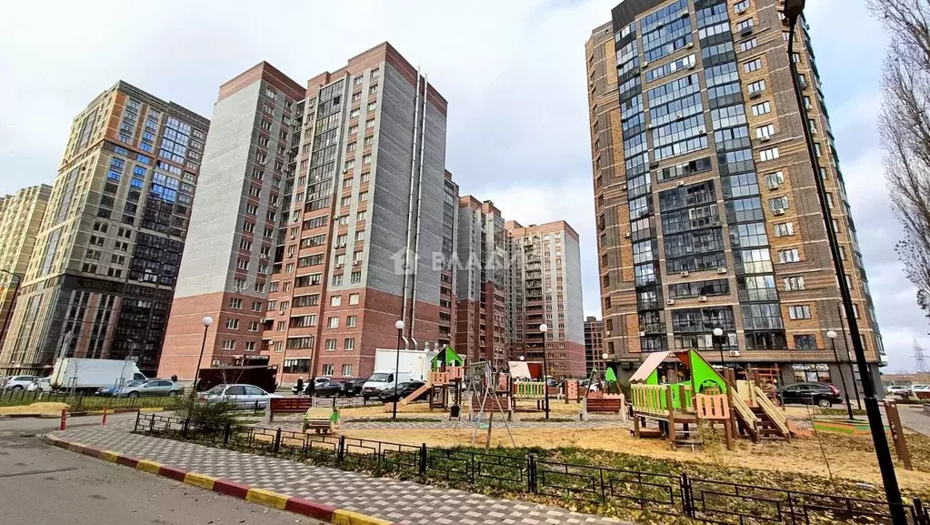 1-к кв. Воронежская область, Воронеж ул. Независимости, 82/2 (51.6 м) - Фото 0