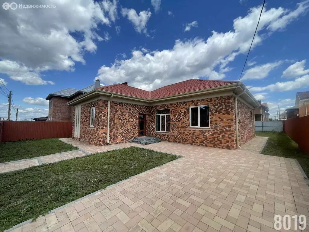 Дом в Камышеваха, Никелевая улица (150 м) - Фото 0