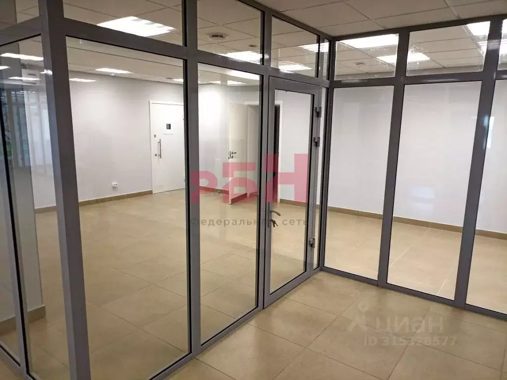Офис в Курганская область, Курган ул. Карла Маркса, 76 (55 м) - Фото 1