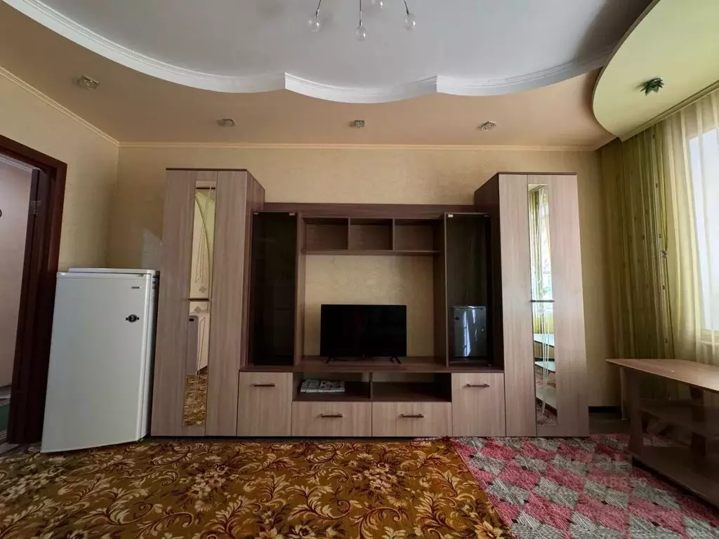 2-к кв. Орловская область, Орел Рощинская ул., 3 (53.0 м) - Фото 1