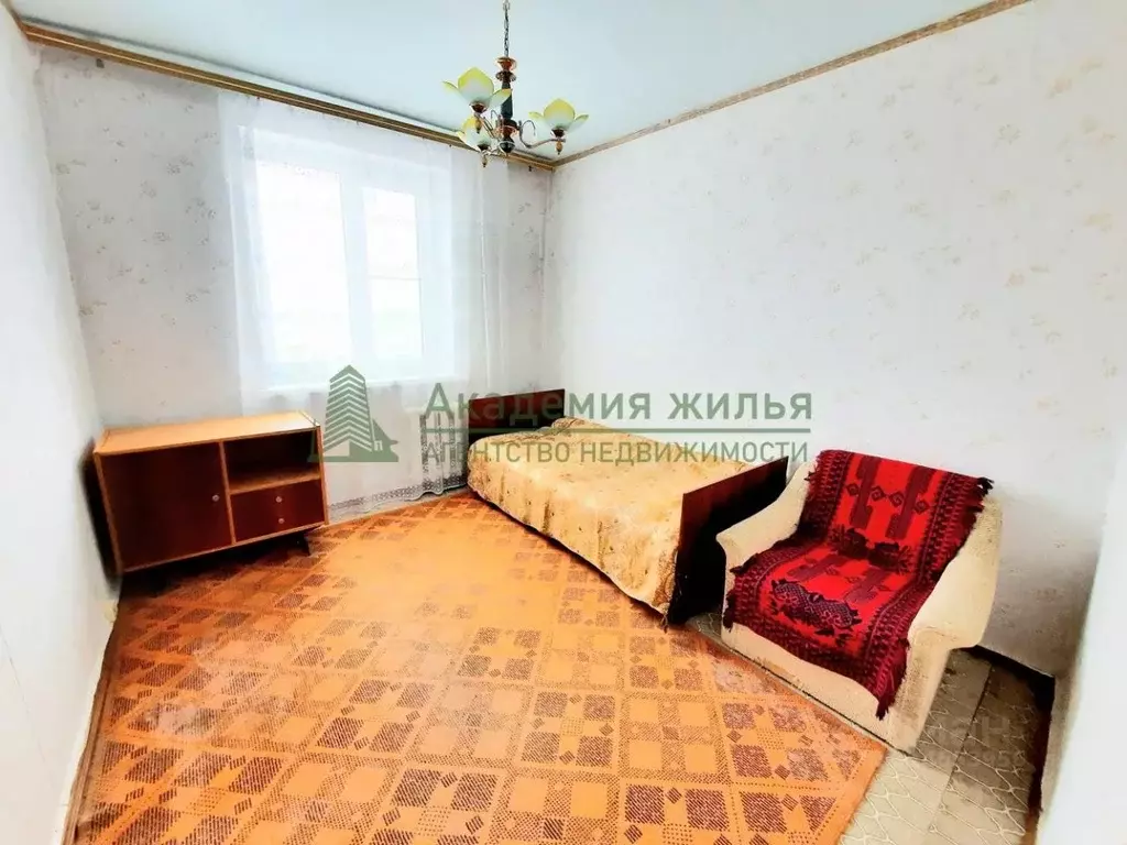 3-к кв. Саратовская область, Энгельс Энгельс-1 мкр, 79 (64.1 м) - Фото 0