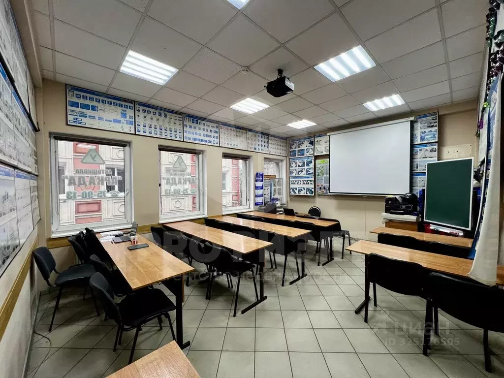 Офис в Калининградская область, Калининград Ленинский просп., 67Б (36 ... - Фото 1