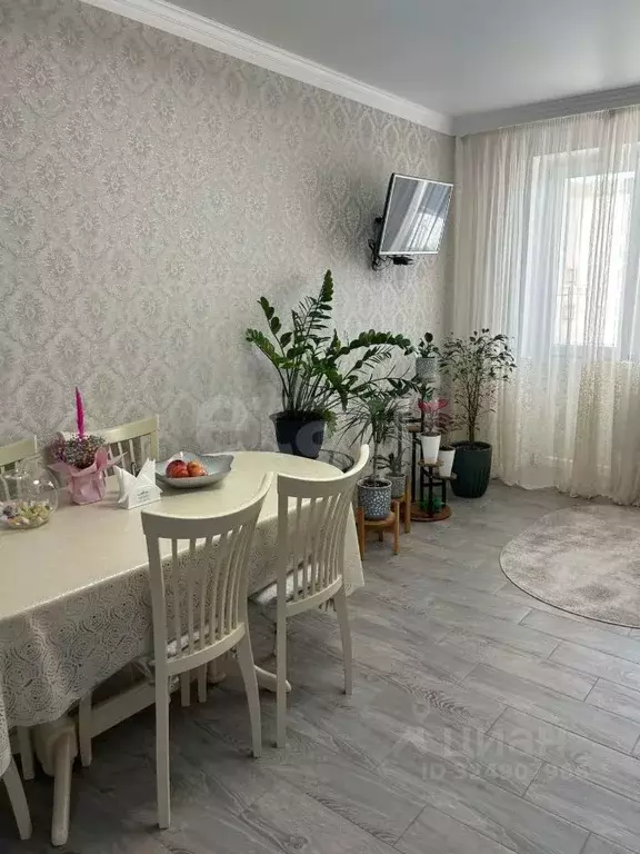 2-к кв. Ростовская область, Батайск ул. Максима Горького, 491Вк3 (64.9 ... - Фото 2