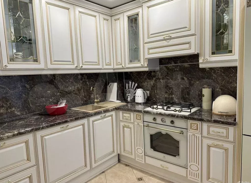 2-к. квартира, 60 м, 9/9 эт. - Фото 1